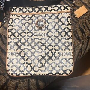 NWOT Coach Signature coated canvas crossbody bag